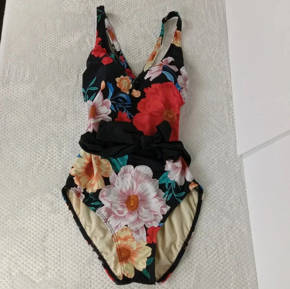 Dreamsuit Swimsuit Size 8 Black Floral Mircle Brands One Piece Slimming Control - Picture 4 of 16